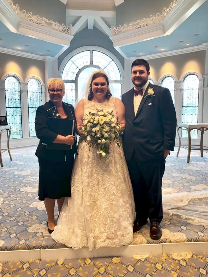 Wedding ceremony in Bartow, Florida lake country